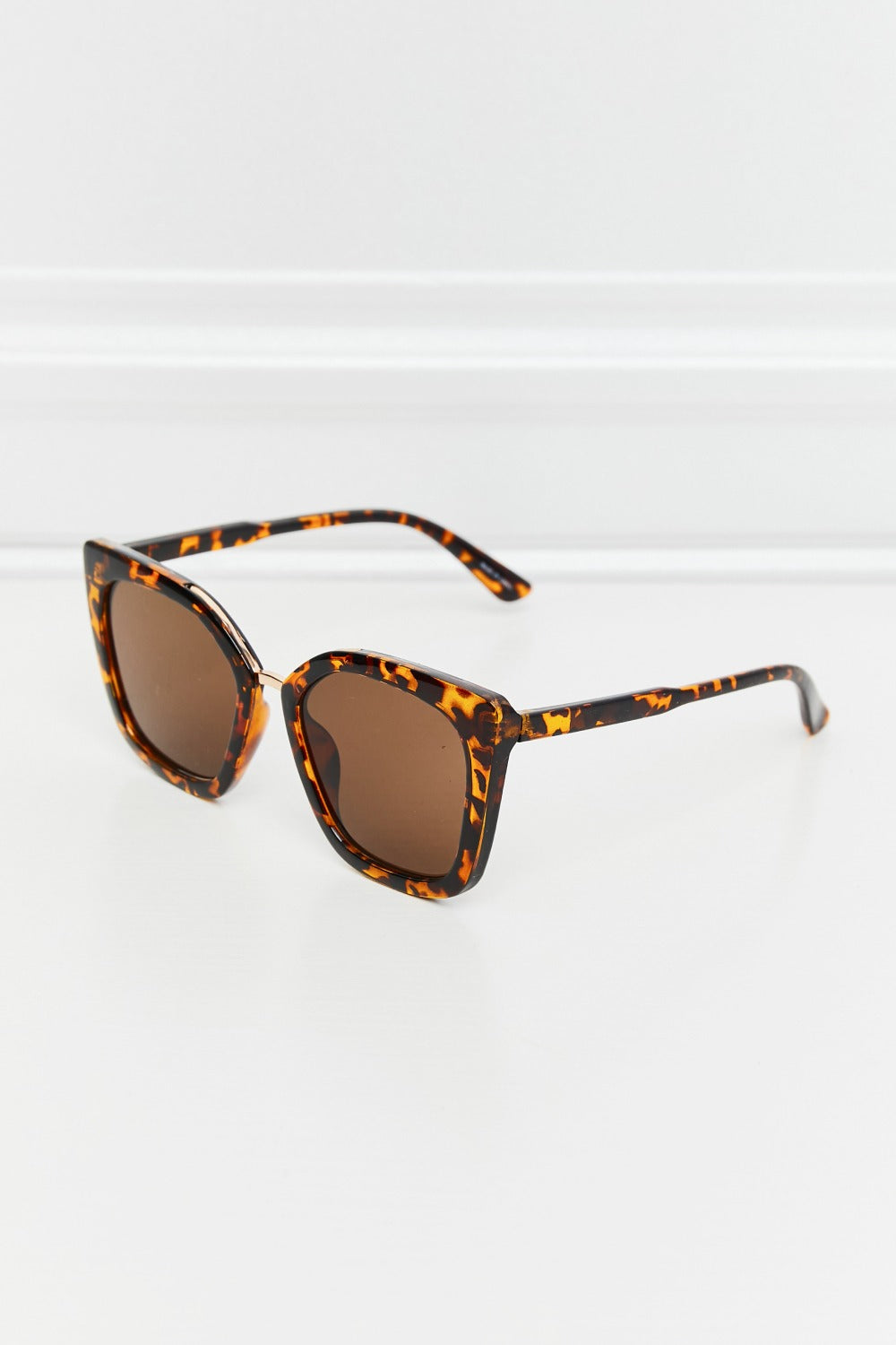 Amber Cat-Eye Sunnies