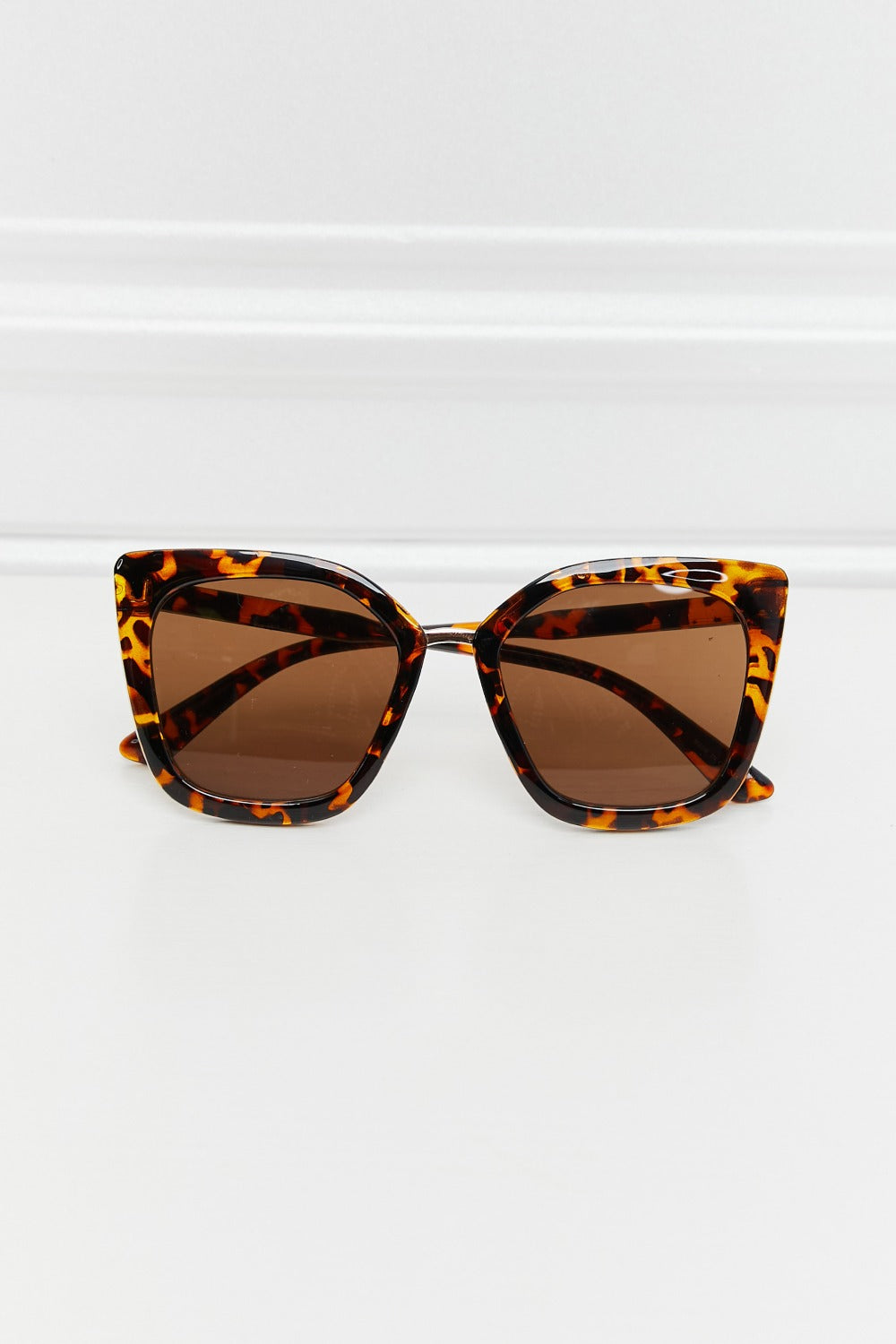 Amber Cat-Eye Sunnies