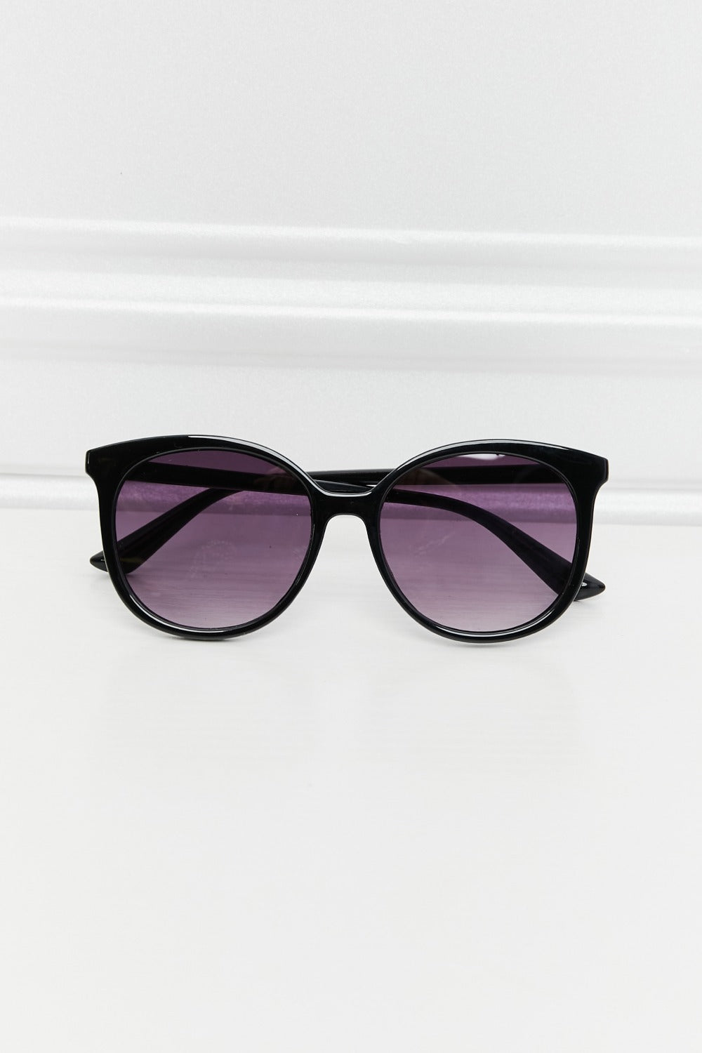 Midnight Cat-Eye Sunnies