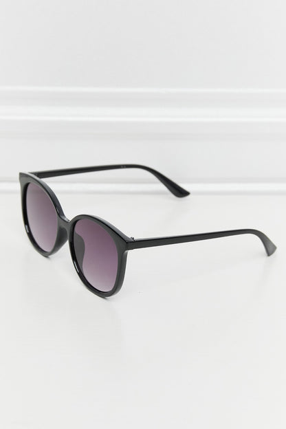 Midnight Cat-Eye Sunnies